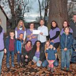 Kinderbasarteam spendet für Schulhofgestaltung